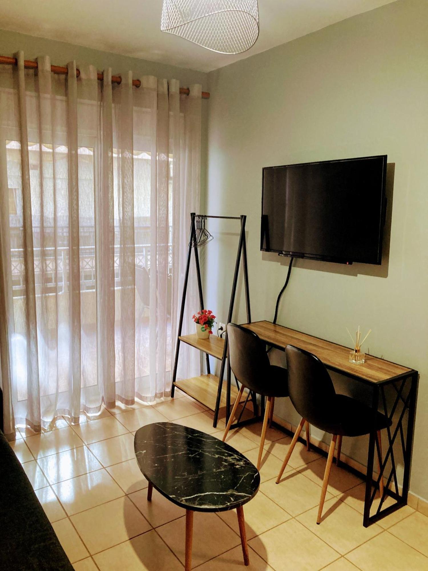 Apartamento M.O.M.'S Alejandrópolis Exterior foto